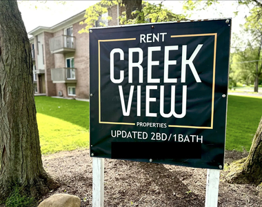 4860 Creekview Road - Photo Thumbnail 6
