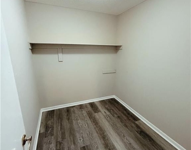 2553 Terrace Trail - Photo Thumbnail 7