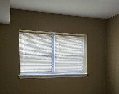 5948 S King Drive - Photo Thumbnail 9