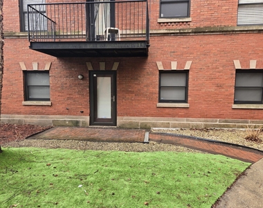 5948 S King Drive - Photo Thumbnail 1