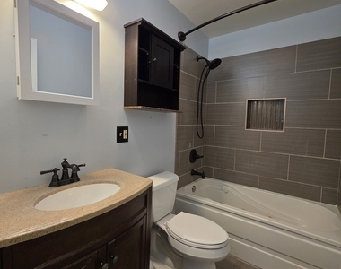 6739 S Merrill Avenue - Photo Thumbnail 15