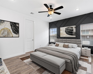 8001 Talton Street - Photo Thumbnail 10