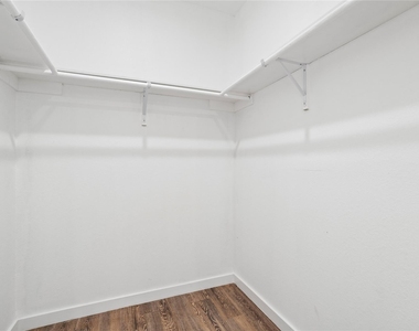 8001 Talton Street - Photo Thumbnail 13
