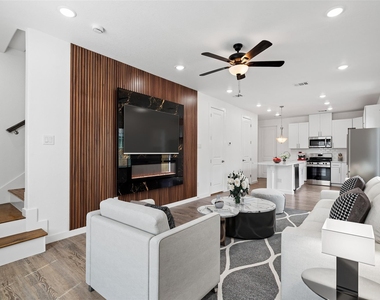8001 Talton Street - Photo Thumbnail 2