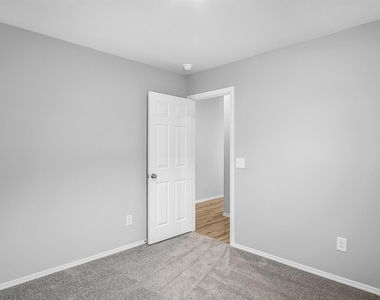 9605 Last Maples Trail - Photo Thumbnail 10