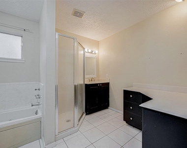 10322 Clarktower Lane - Photo Thumbnail 20