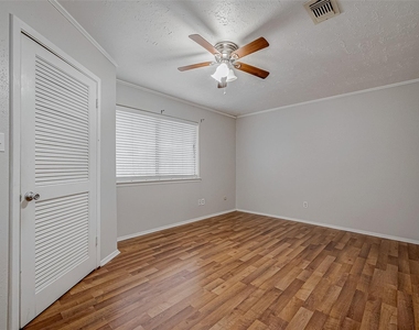 10322 Clarktower Lane - Photo Thumbnail 17