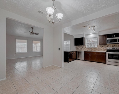 10322 Clarktower Lane - Photo Thumbnail 12