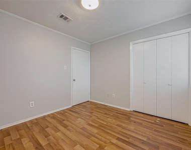 10322 Clarktower Lane - Photo Thumbnail 31
