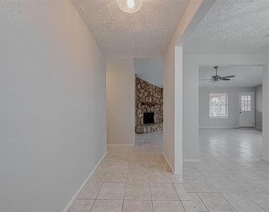 10322 Clarktower Lane - Photo Thumbnail 2