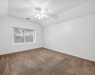 5606 Cozy Terrace Lane - Photo Thumbnail 8