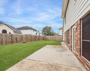 5606 Cozy Terrace Lane - Photo Thumbnail 19