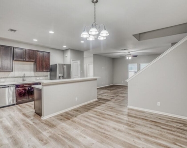 6006 Lovage Avenue - Photo Thumbnail 3