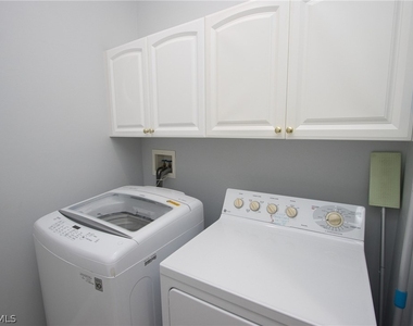 3460 Pointe Creek Court - Photo Thumbnail 12