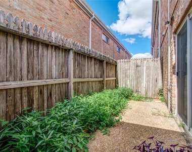 6410 Del Monte Drive - Photo Thumbnail 19