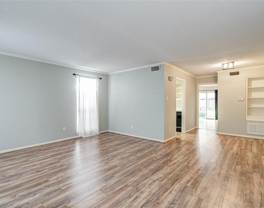 6410 Del Monte Drive - Photo Thumbnail 2