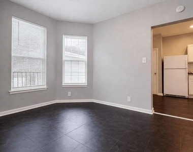 511 W Cleveland Street - Photo Thumbnail 6