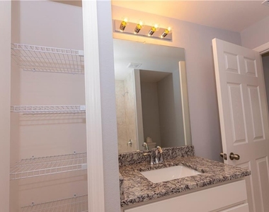 1400 Sw 1st Terrace - Photo Thumbnail 14