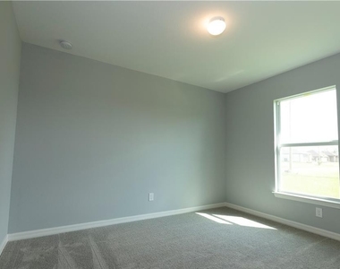 1400 Sw 1st Terrace - Photo Thumbnail 9