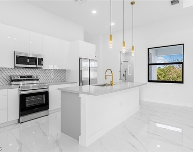 3604 29th Street Sw - Photo Thumbnail 19