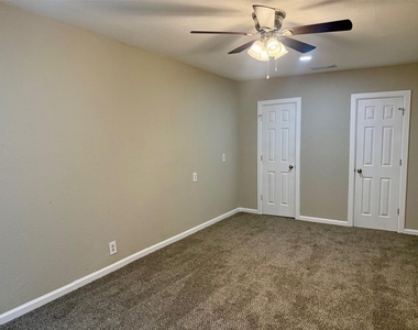 6743 Crestmont Street - Photo Thumbnail 7