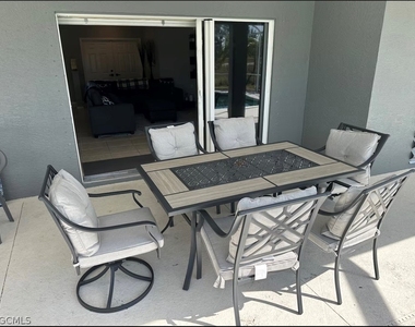 1804 Nw 20th Place - Photo Thumbnail 19