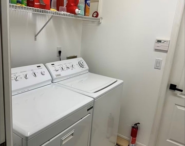 1804 Nw 20th Place - Photo Thumbnail 20