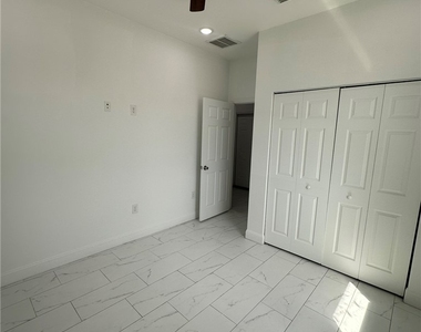 5134 Bristo Street - Photo Thumbnail 3