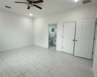 5134 Bristo Street - Photo Thumbnail 10