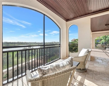 2542 Marquesa Royale Lane - Photo Thumbnail 4