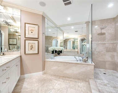 2542 Marquesa Royale Lane - Photo Thumbnail 10
