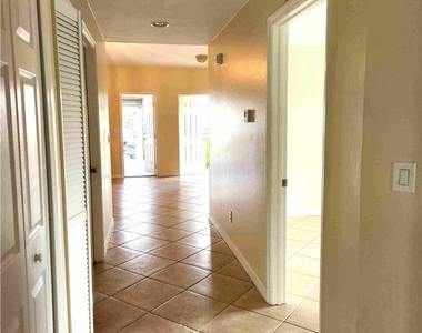 2120 Snead Drive - Photo Thumbnail 18