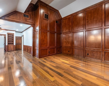 4610 Lea Lane - Photo Thumbnail 41