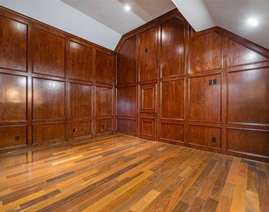 4610 Lea Lane - Photo Thumbnail 43