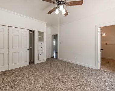 4610 Lea Lane - Photo Thumbnail 32