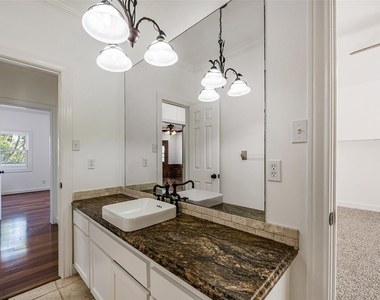 4610 Lea Lane - Photo Thumbnail 33