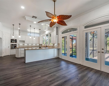 4610 Lea Lane - Photo Thumbnail 13