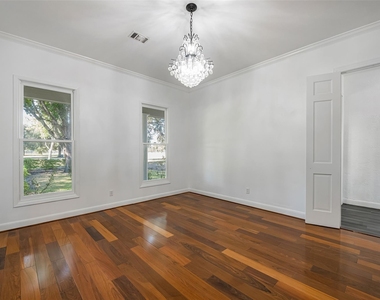 4610 Lea Lane - Photo Thumbnail 7