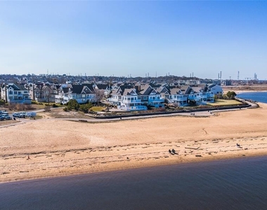 76 Raritan Reach - Photo Thumbnail 12
