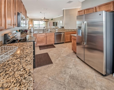 17911 Bonita National Boulevard - Photo Thumbnail 8