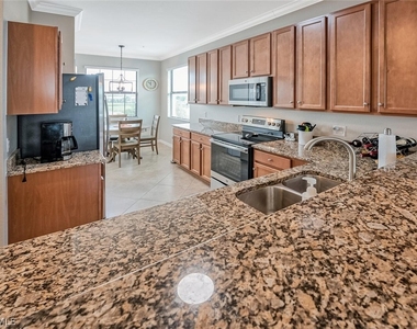 17911 Bonita National Boulevard - Photo Thumbnail 6