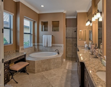 9634 Firenze Circle - Photo Thumbnail 12