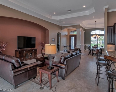 9634 Firenze Circle - Photo Thumbnail 3