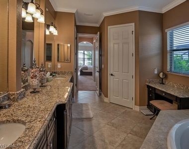 9634 Firenze Circle - Photo Thumbnail 13