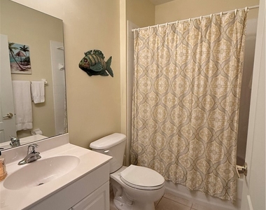 3555 Laurel Greens Lane N - Photo Thumbnail 14