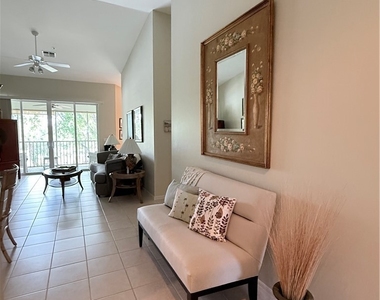 3555 Laurel Greens Lane N - Photo Thumbnail 15