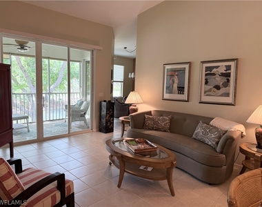 3555 Laurel Greens Lane N - Photo Thumbnail 2