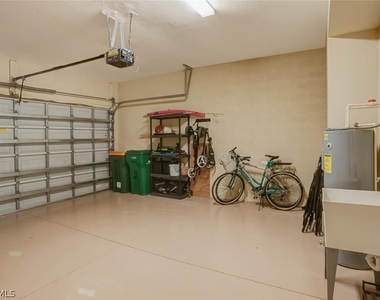 9126 Napoli Court - Photo Thumbnail 18
