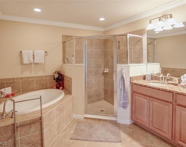 9126 Napoli Court - Photo Thumbnail 10