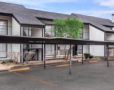 4400 Memorial Drive - Photo Thumbnail 10